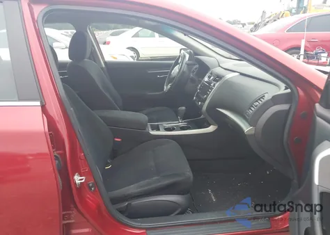 2015 Nissan Altima 2.5 Sv из США, поврежденный, VIN 1N4AL3AP1FC160359